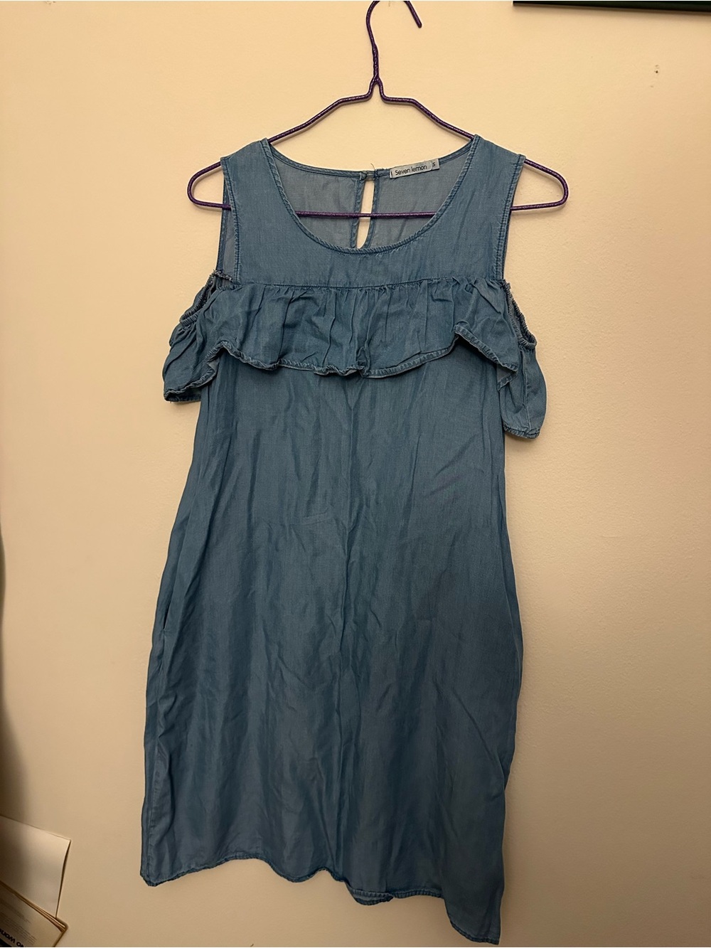 Sleeveless Blue Ruffle Cold-Shoulder Women’s Top - Unknown Brand Tansel fiber